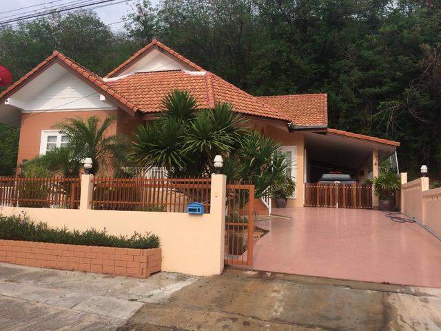 ให้เช่า-บ้านเดี่ยว-3-ห้องนอน-2-ห้องน้ำ-พร้อมเฟอร์นิเจอร์-หมู่บ้านทานตะวัน-อำเภอปากช่อง-นครราชสีมา