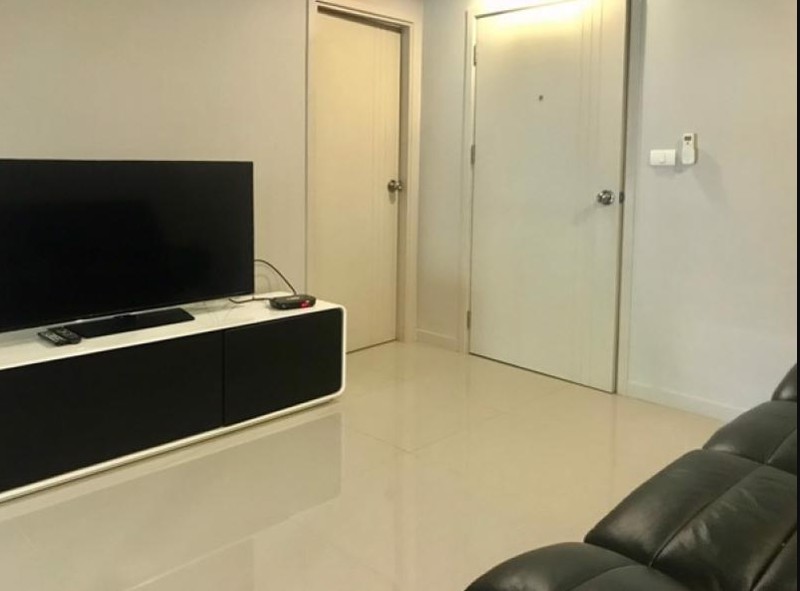 ขายคอนโด-ฟ้าโดม-ใกล้ธรรมศาสตร์รังสิต-ห้องสวย-ราคาถูกมาก-1900000-บาท