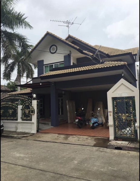 ขายบ้านเดี่ยว-หมู่บ้านสถาพร-คลอง-4-ติดโลตัส-คลอง-4-เคยใช้เป็นสำนักงาน