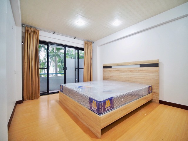 ขายถูก-คอนโด-2-นอน-บนถนนอ่อนนุช-ไปไหนก็สะดวก-เพียง-2-ล้านเท่านั้น