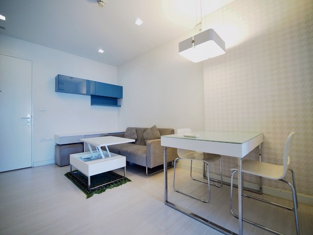 ขาย-คอนโดหรู-เดินไป-mrt-ได้-the-room-รัชดา-ลาดพร้าว-37-ล้าน