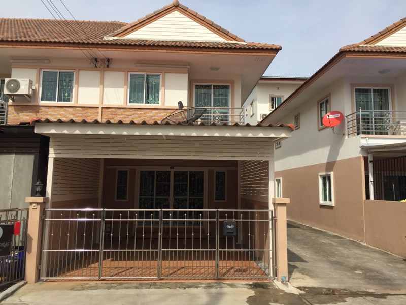 ขาย-ทาวน์เฮ้าส์-สุริยา-เพลส-บางนา-กม-5-suriya-place-bangna-หลังมุม-สภาพใหม่