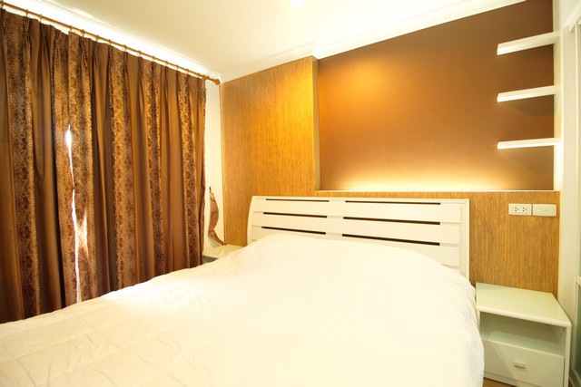 ให้เช่าคอนโด-lumpini-place-พระราม-9-รัชดา-ห้องมุม-38-ตรม-1-ห้องนอน-อาคาร-a-ชั้น-9-เฟอร์ครบ