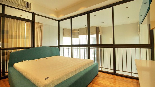 ให้เช่าคอนโด-the-emporio-place-ห้อง-duplex-89-ตรม-ชั้น-1011-เฟอร์นิเจอร์ครบ-ใกล้-bts-พร้อมพงษ์