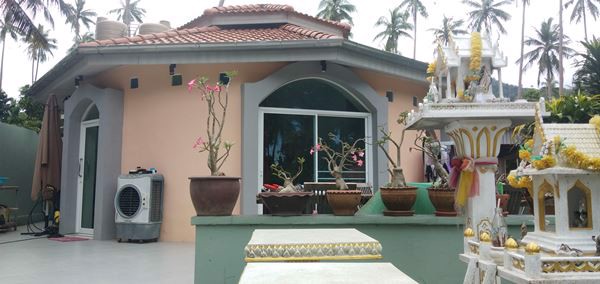 ขายรีสรอท-ถูกๆ-ในเกาะสมุย-รีสรอททรงกลม-รองรับแขกชาวต่างชาติ-บริการพักรายวันและรายเดือน