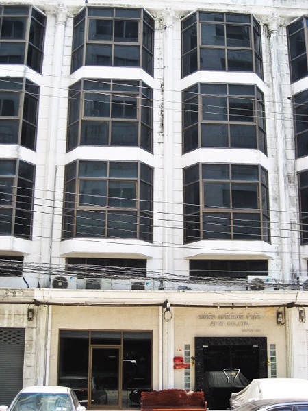 ขายถูก-อาคารพาณิชย์-2-คูหาติดกัน-ซอย-นวมินทร์-98-ใกล้-รพสินแพทย์-รามอินทรา-เพียง-6-ล้านเท่านั้น