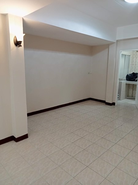 ให้เช่าทาวน์เฮาส์-ม-เพชรงาม-ใกล้-big-c-เทพารักษ์-big-c-ศรีนครินทร์-ถ-แพรกษาใหม่-นิคมอุตสาหกรรม