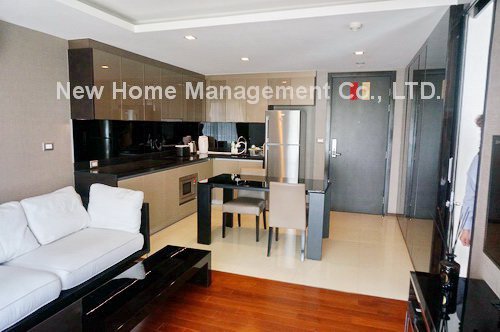 for-rent-sale-the-address-61-condominium-1bedroom-near-bts-ekamai