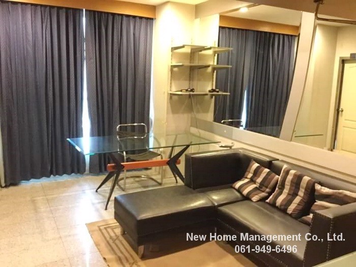 for-rent-sathorn-house-condominium-2bedrooms-near-bts-surasak