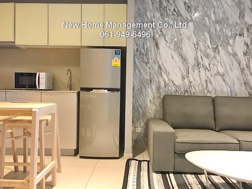 for-rent-the-lofts-ekkamai-condominium-1bedroom-fully-furnished-near-bts