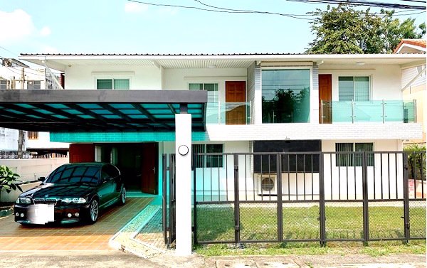 ให้เช่าบ้าน-โฮม-office-ใจกลางเมือง-ซอยเสนานิคม-ขนาด-80-ตรว-ใช้สอย-450-ตรม-6-ห้องนอน-3-ห้องน้ำ