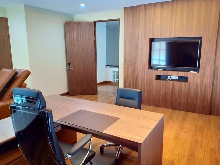 ให้เช่าโฮมออฟฟิศ-ลาดพร้าว-71-ขนาด-574-ตรว-ใช้สอย-493-ตรม-3-ห้องนอน-เฟอร์นิเจอร์-จอดรถได้-6-คัน