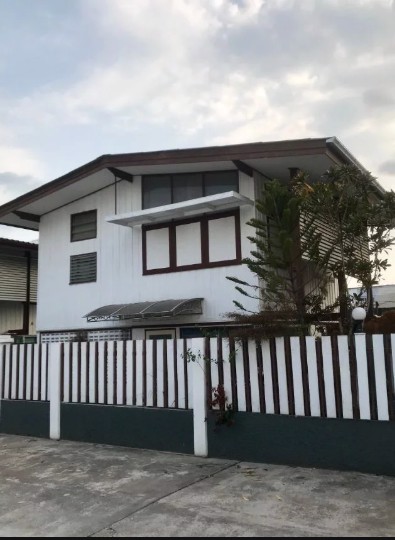 b309-ให้เช่าบ้านเดี่ยว-2-ชั้น-ถนนพหลโยธิน-7-ซอยอารีย์4-ใกล้-bts-อารีย์-เฟอร์-ครบ-พร้อมอยู่-ทำเลดีมาก