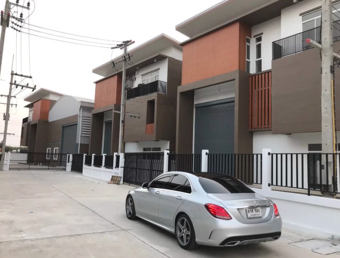 ขายและให้เช่าโรงงานและโกดังพร้อมออฟฟิส-3-ชั้น-สมุทรสาคร-มินิแฟคตอรี่-บางบอน-ซอยเบญจรงค์