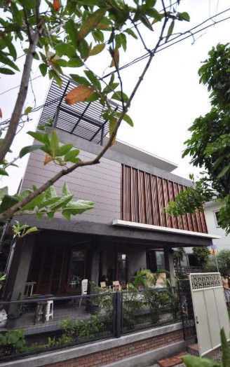 ขายบ้านเดี่ยว-3-ชั้น-พร้อมที่ดิน-ซอยลาดพร้าว-80-โชคชัยปัญจทรัพย์-บ้านสวยน่าอยู่