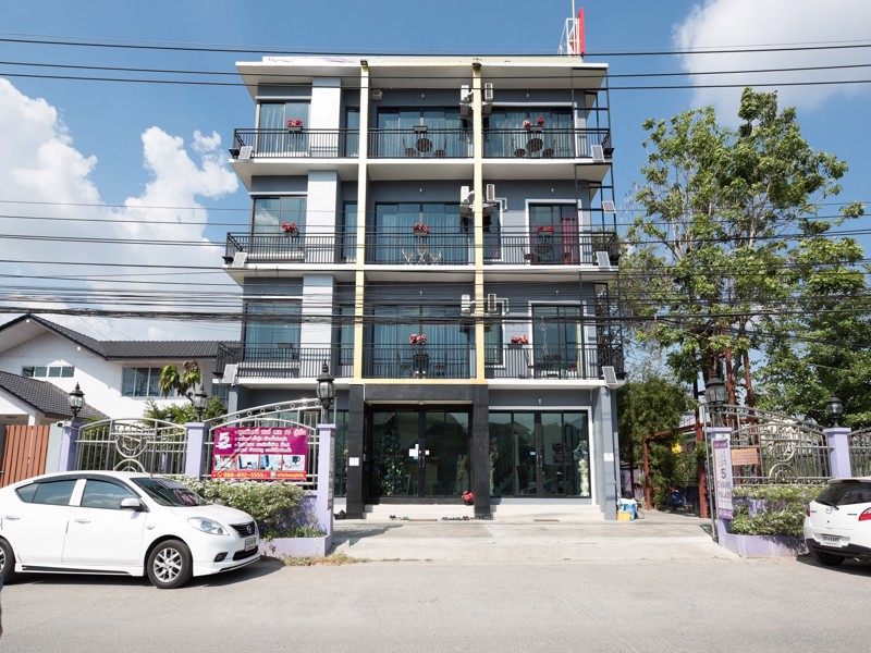 ขายทาวน์โฮม-4-ชั้น-ดาดฟ้า-มีลูกค้าเช่ารายเดือนเต็มทุกห้อง