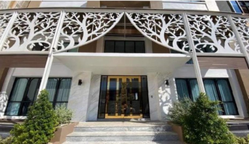 ให้เช่า-8-ชั้น-ตึกทำเลดีที่รัชดา-ติดถนนใหญ่-400-เมตร-จาก-mrt-สุทธิสาร