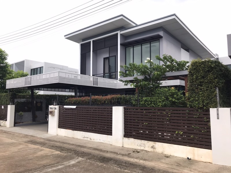 บ้านสวย-หรู-วัสดุ-นำเข้าทั้งหลัง