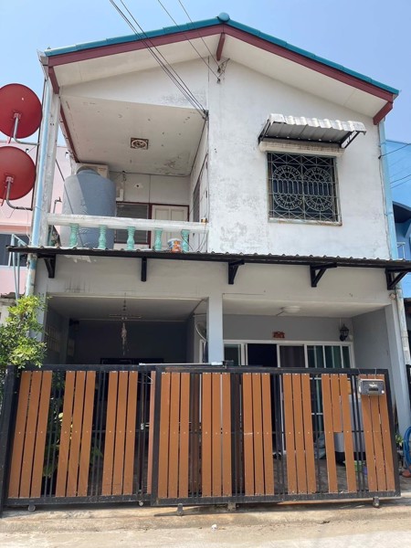 ขายทาวเฮ้าส์ 2 ชั้น รามอินทรา 39 เขต บางเขน,ทำเลดีใกล้รถไฟฟ้า สถานีกม.4