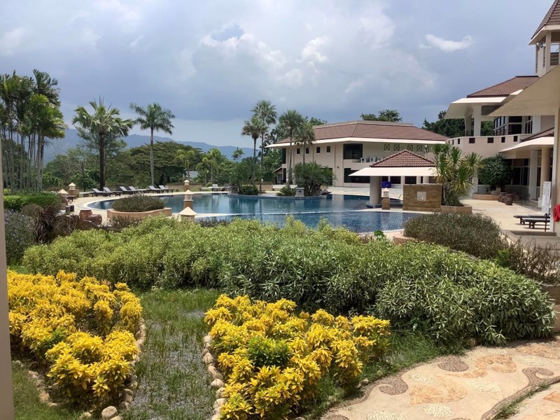 ขายด่วน-บ้านเดี่ยวสวยหรู-ตกแต่งสไตค์-รีสอร์ท-ในสนามกอล์ฟนครนายก-บ้านรีสอร์ท-ในสนามกอล์ฟรอยัลฮิลล์-น