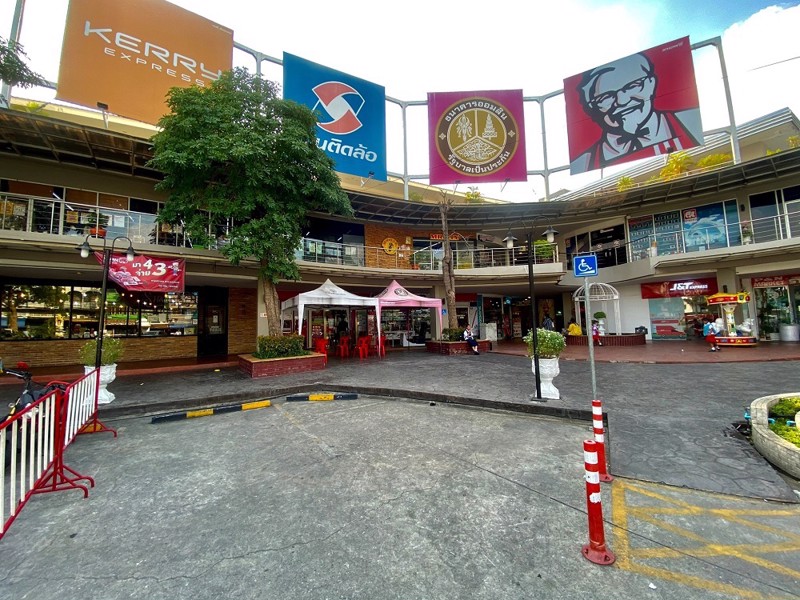 พื้นที่ร้านค้าให้เช่า-ทำเลดี-ศูนย์การค้ากรีนเพลส