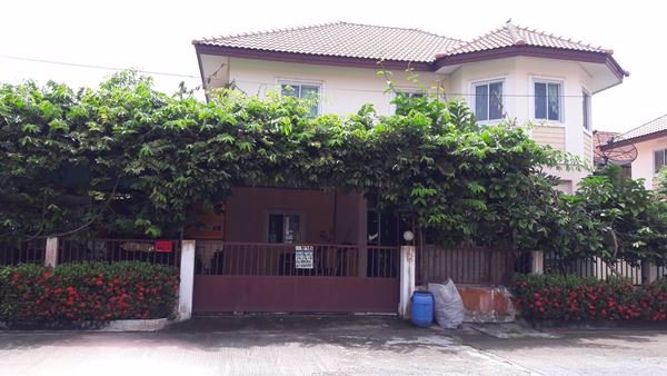 บ้านเดี่ยว-2-ชั้น-576-ตรวา-มปิยทรัพย์-ถรังสิต-นครนายก-คลองสิบ-ตสนั่นรักษ์-อธัญบุรี-จปทุมธาน