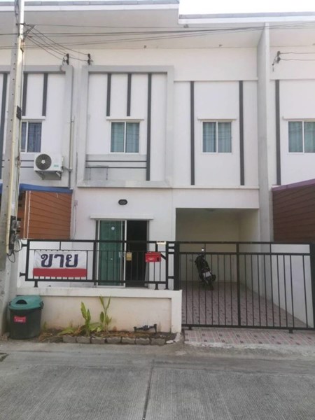 ขายทาวน์เฮ้าส์-มไลโอ-ใกล้ตัวเมืองฉะเชิงเทรา-พร้อมอยู่ได้เลย-19-ตรว-3-ห้องนอน