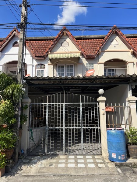 ให้เช่าทาว์นเฮ้าส์-หมู่บ้านลาซาลนิเวศน์-ซอย-ลาซาล-22