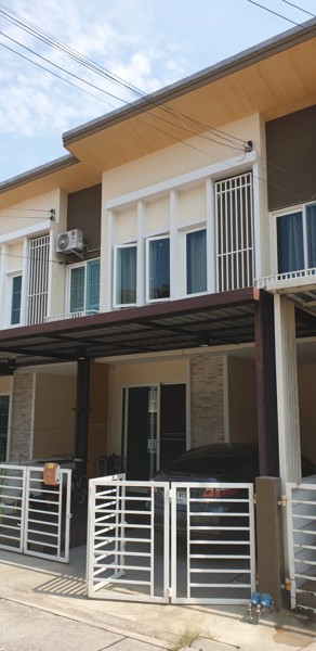 ขายทาวน์โฮม-2-ชั้น-มโกลเด้นทาวน์-รัตนาธิเบศร์-สถานีรถไฟฟ้าบางพลู