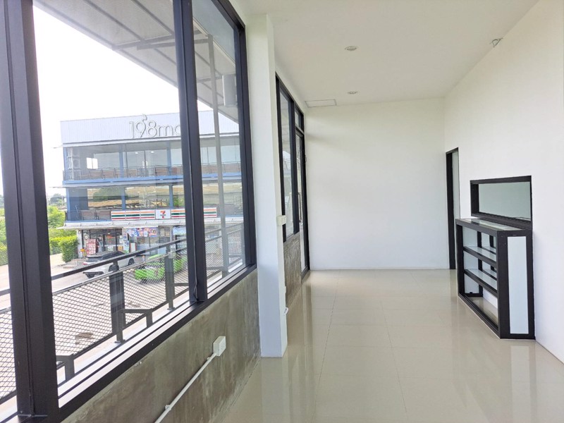 พื้นที่ให้เช่า-40ตรม-ย่านลาดกระบัง