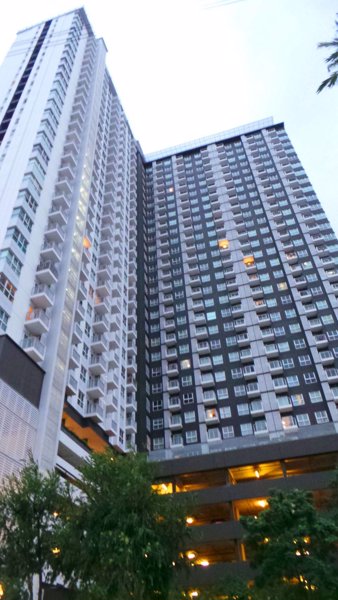 ขายคอนโด-parkland-รัชดา-วงศ์สว่าง-ติดทางขึ้นสถานีรถไฟฟ้าวงศ์สว่าง-สายสีม่วง-บางซื่อ-กรุงเทพฯ