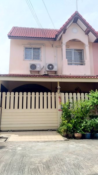 ขายทาวน์เฮ้าส์-พร้อมอยู่-หมู่บ้านทวีทอง110-แปลงมุม-หนองแขม-กรุงเทพฯ