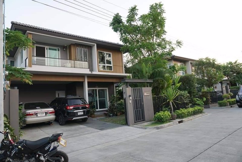 ขายบ้านเดี่ยว-หมู่บ้านมัณฑนา-กัลปพฤกษ์-วงแหวน-พร้อมเฟอร์นิเจอร์-โครงการคุณภาพของแลนด์-แอนด์-เฮาส์