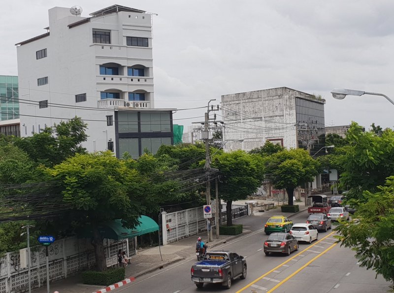 ขาย-อาคารสำนักงาน-7-ชั้น-ติดถนน-เฉลิมพระเกียรติ-ร-9-ประเวศ-กรุงเทพมหานคร