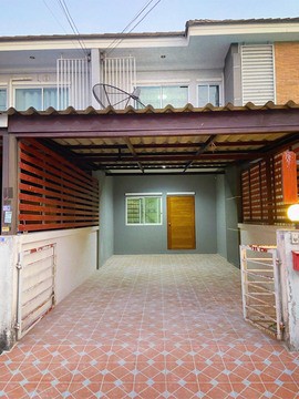 ขายด่วน-ทาวน์เฮ้าส์-2-ชั้น-หมู่บ้านภัสลดา-จชลบุรี