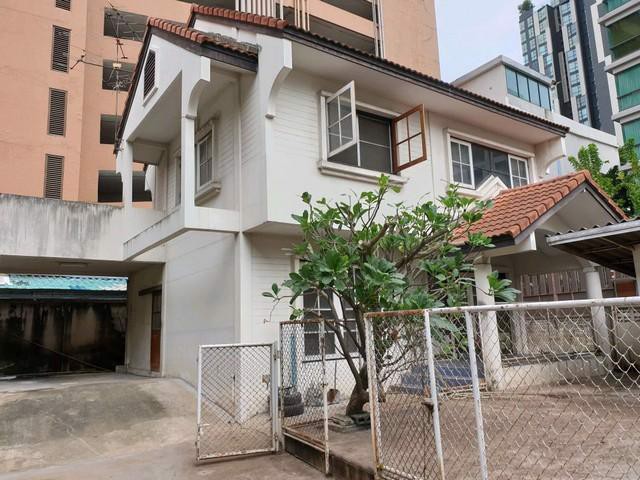 hr-3342-ให้เช่าบ้านเดี่ยว-2ชั้น-ทำเลใจกลางสุขุมวิท-เอกมัย-ใกล้-btsเอกมัย