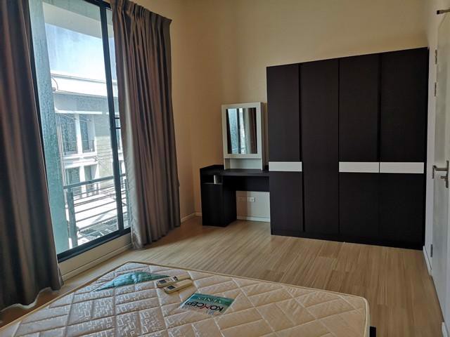 hr-3369-ให้เช่าทาวน์โฮม-3ชั้น-โครงการบ้านกลางเมืองพระราม9-รามคำแหง-ซอยรามคำแหง39-เฟอร์ครบพร้อมอยู่