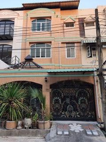 hr-3421-ให้เช่าทาวน์โฮม-3ชั้น-ถนนพระราม-9-ห้วยขวาง-สี่แยกพระราม9