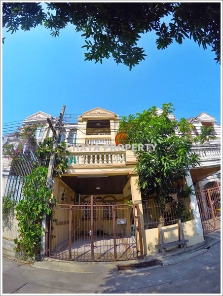 ด่วน-ให้เช่าทาวน์โฮม-3-ชั้น-ย่านปรีดี-พนมยงค์-ใกล้รถไฟฟ้า-ทำสำนักงานหรือพักอาศัยได้-เดินทางสะดวก