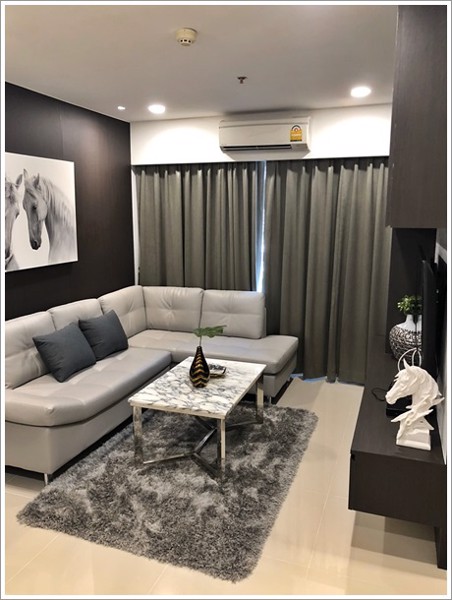 ให้เช่าคอนโด-ดีบุรา-พรานนก-ห้อง-38-ตรม-ห้องกว้าง-บิ้วท์อิน-แต่งสวย-เฟอร์อย่างดี-พร้อมเข้าอยู่