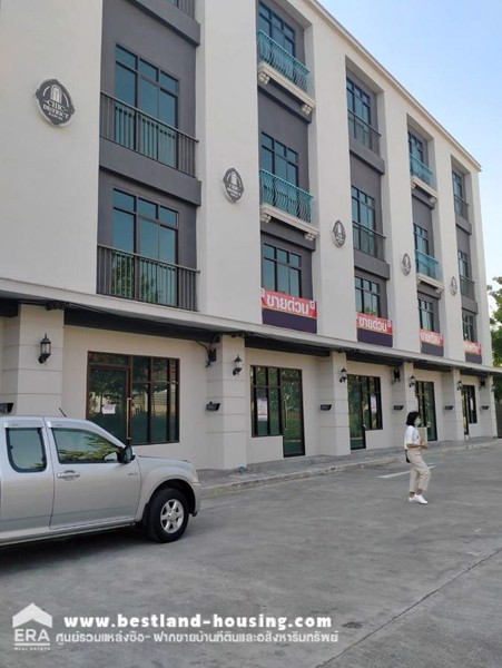 ขายทาวน์โฮม-4-ชั้น-212-ตรว-หมู่บ้านชิคดิสทริคท์ราม53-ซจันทร์ศรีชวาลา-ถรามคำแหง53