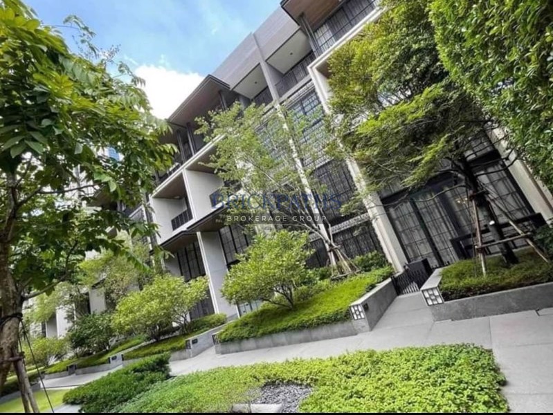 ขายทาวน์โฮม-luxury-35-ชั้น-ในโครงการ-quarter-31-ย่านพร้อมพงษ์