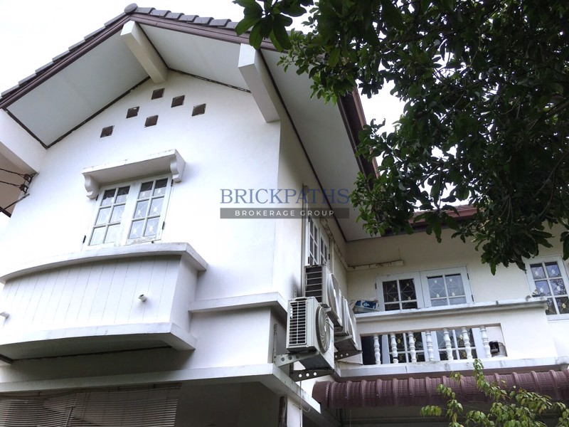 ขาย-ที่ดินพร้อมสิ่งปลูกสร้าง-สุขุมวิท-56-ซอยจิตตพงษ์-บนเนื้อที่-186-ตารางวา-ใกล้-bts-อ่อนนุช