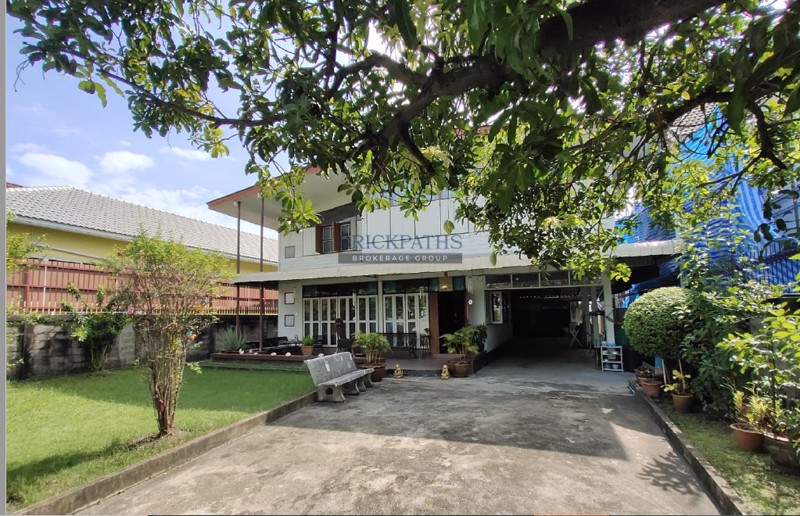 ขาย-ที่ดินพร้อมสิ่งปลูกสร้าง-147-ตารางวา-ซอยสุขุมวิท-50