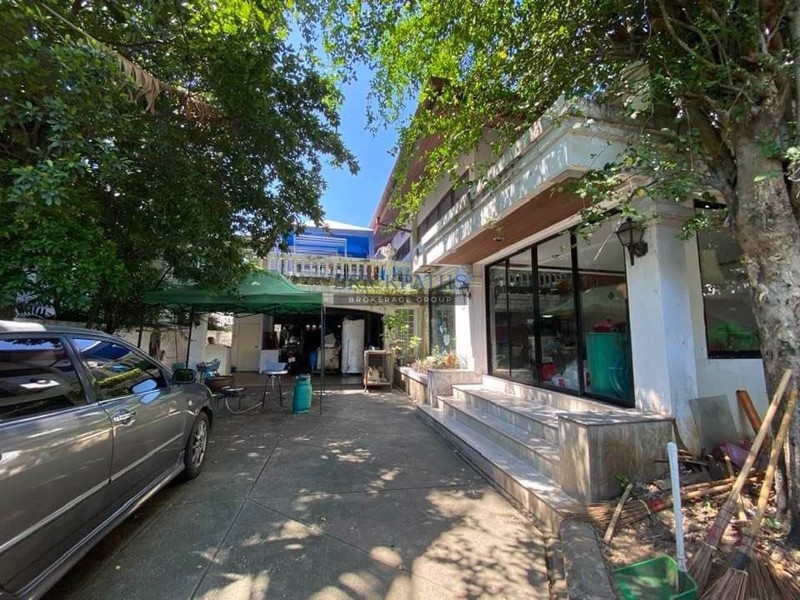 ขายบ้านเดี่ยว-มือสอง-โครงสร้างแข็งแรง-สามารถรีโนเวทได้-สุขุมวิท-71-ซอยปรีดีพนมยงค์-14