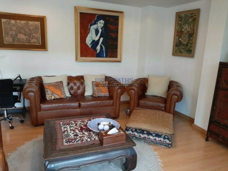 ขายบ้านแฝดสองหลังดัดแปลงเป็นบ้านเดี่ยวได้-ย่านเอกมัย-สุขุมวิท-63-ใกล้-บิ๊กซี-เอกมัย