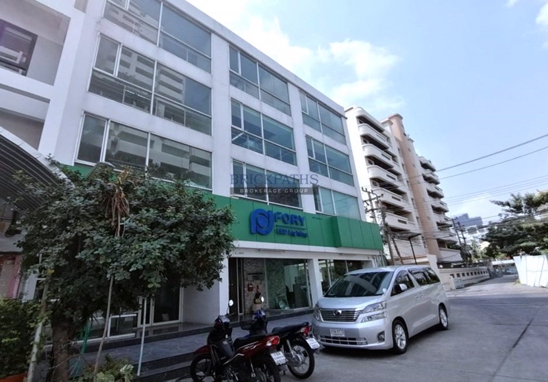 ขาย-อาคารสำนักงาน-บนที่ดิน-717-ตรว-bts-พร้อมพงษ์