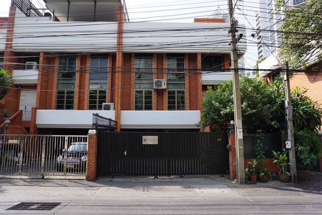 ให้เช่า-ทาวน์โฮม-6-ชั้น-ซอยร่วมฤดี-แขวงสวนลุมพินี-เขตปทุมวัน-กรุงเทพมหานคร