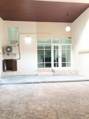 ให้เช่าทาวน์โฮม-4-ชั้น-5-ระดับ-โครงการบุษราคัมเพลส-วิภาวดีรังสิต-20-ลาดพร้าว-18-ใกล้-mrt-ลาดพร