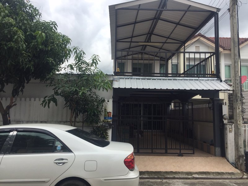 ขายทาวน์เฮ้าส์-2-ชั้น-มกลอรี่-เฮ้าส์-ถนนรามอินทรา-65-ใกล้รถไฟฟ้าสีชมพู